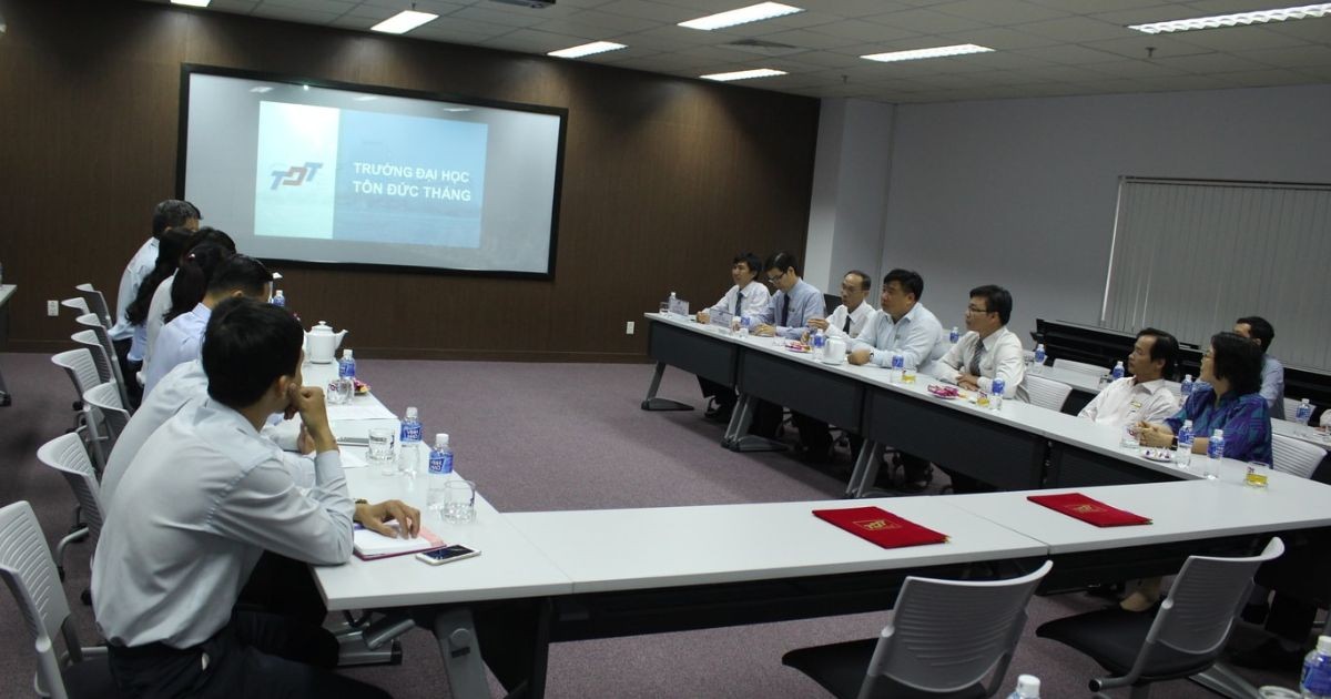 톤득탕의 이미지 | Hiep Phuoc 산업단지 주식회사