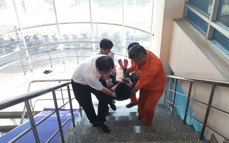 Buổi Huấn Luyện An Toàn, Vệ Sinh Lao Động Nhóm 4 Cán Bộ Nhân Viên Hipc | Hiep Phuoc 산업단지 주식회사