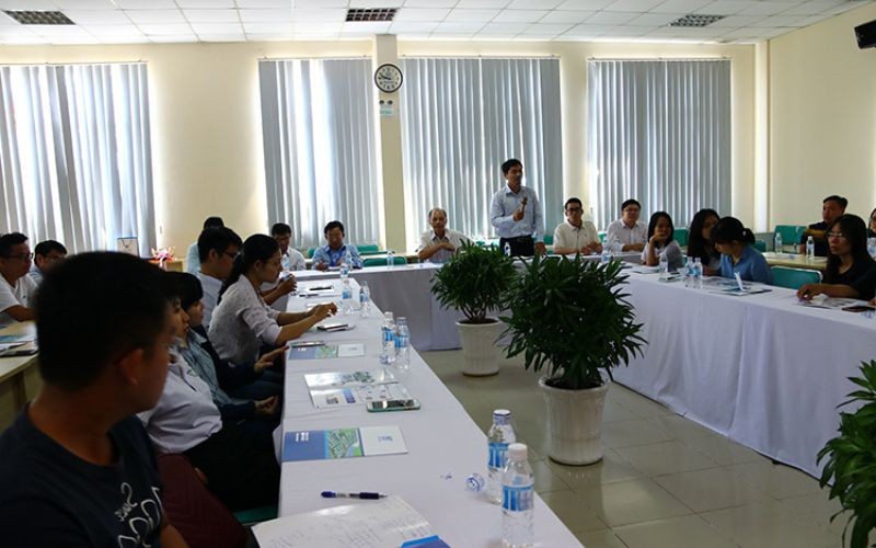 Chào Mừng Đoàn Học Viên Đại Học Fulbright Việt Nam Đến Tham Quan Khu Công Nghiệp Hiệp Phước | Hiep Phuoc 산업단지 주식회사