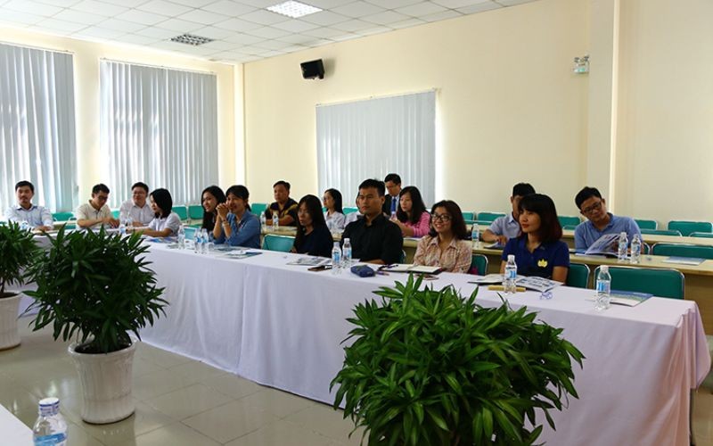 Chào Mừng Đoàn Học Viên Đại Học Fulbright Việt Nam Đến Tham Quan Khu Công Nghiệp Hiệp Phước | Hiep Phuoc 산업단지 주식회사