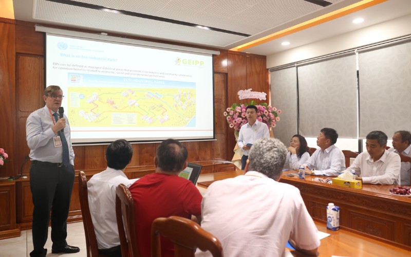 Đoàn Đại Biểu Diễn Đàn Kinh Tế Tp.hcm 2023 Đến Thăm Kcn Hiệp Phước | Hiep Phuoc 산업단지 주식회사