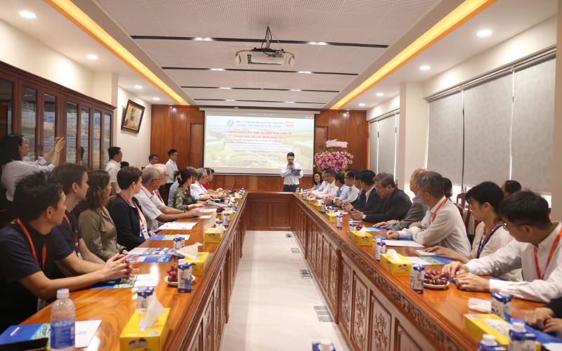 Đoàn Đại Biểu Diễn Đàn Kinh Tế Tp.hcm 2023 Đến Thăm Kcn Hiệp Phước | Hiep Phuoc 산업단지 주식회사