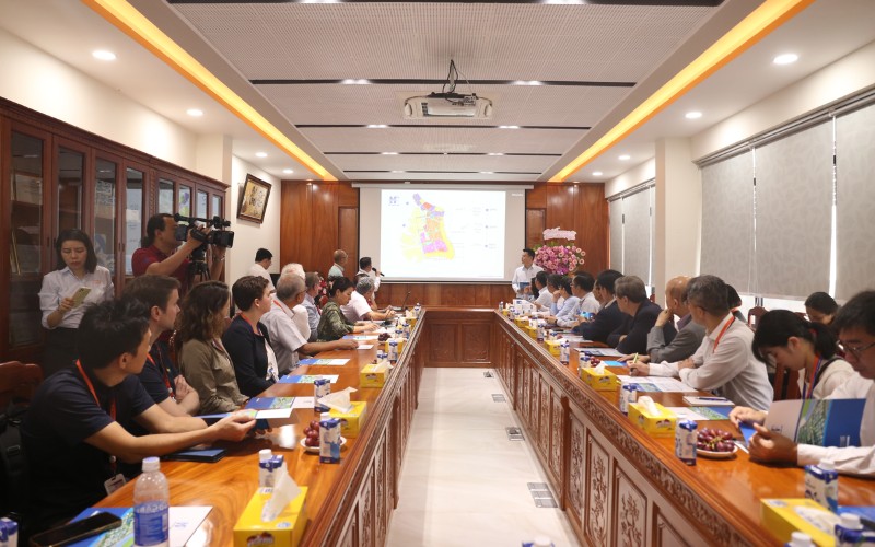 Đoàn Đại Biểu Diễn Đàn Kinh Tế Tp.hcm 2023 Đến Thăm Kcn Hiệp Phước | Hiep Phuoc 산업단지 주식회사