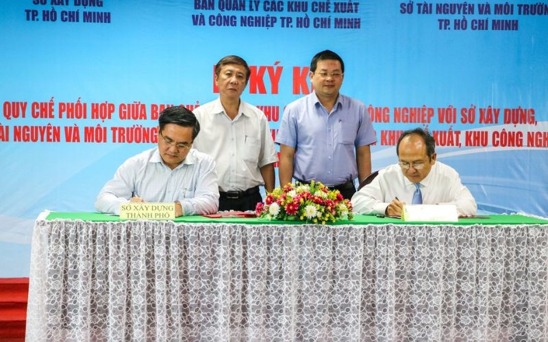 Hình Ảnh Lễ Ký Kết Quy Chế Phối Hợp Hepza - Sở Xây Dựng - Sở Tài Nguyên - Môi Trường | Hiep Phuoc 산업단지 주식회사