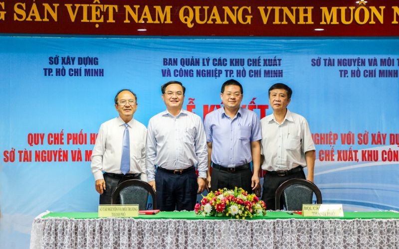 Hình Ảnh Lễ Ký Kết Quy Chế Phối Hợp Hepza - Sở Xây Dựng - Sở Tài Nguyên - Môi Trường | Hiep Phuoc 산업단지 주식회사