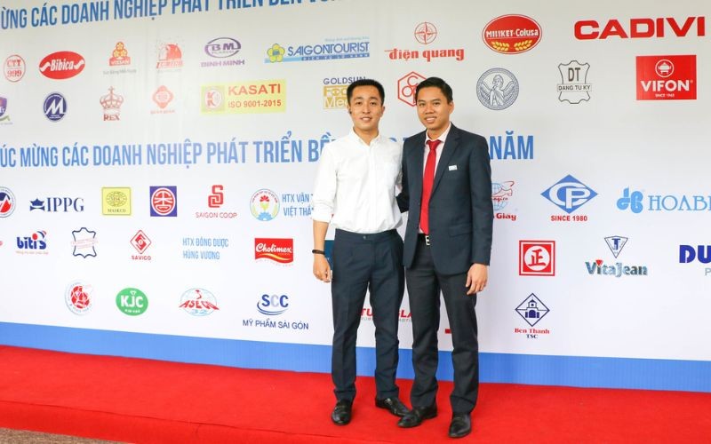 Hình Ảnh Lễ Tôn Vinh Doanh Nghiệp Tiêu Biểu 2017 | Hiep Phuoc 산업단지 주식회사