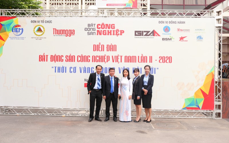 Hipc Tham Dự Diễn Đàn Bđs Công Nghiệp Việt Nam 2020 | Hiep Phuoc 산업단지 주식회사