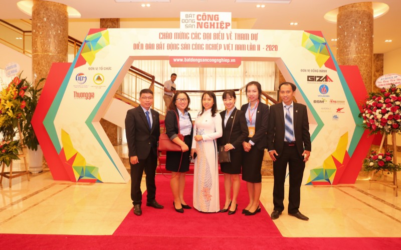 Hipc Tham Dự Diễn Đàn Bđs Công Nghiệp Việt Nam 2020 | Hiep Phuoc 산업단지 주식회사