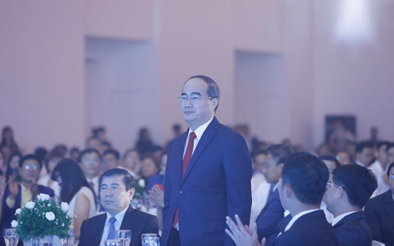 Khu Công Nghiệp Hiệp Phước Đồng Hành Cùng Lễ Trao Giải Thưởng Doanh Nhân Trẻ Xuất Sắc Tp. Hcm Lần 10 - Năm 2018 | Hiep Phuoc 산업단지 주식회사